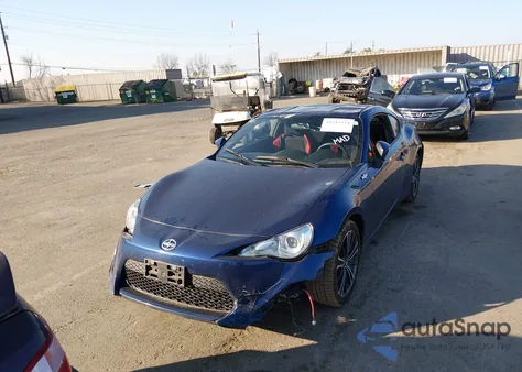 2015 Scion Fr-S из США, поврежденный, VIN JF1ZNAA1XF9705114